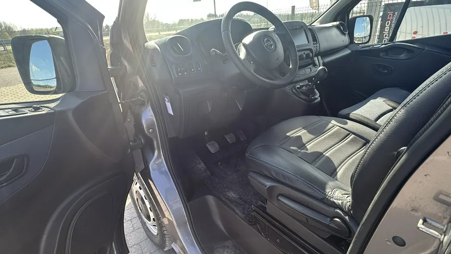 OPEL Vivaro -