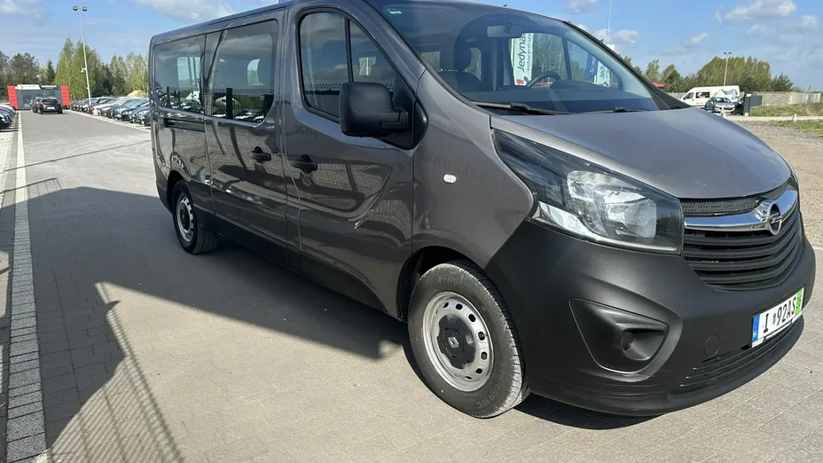 OPEL Vivaro -