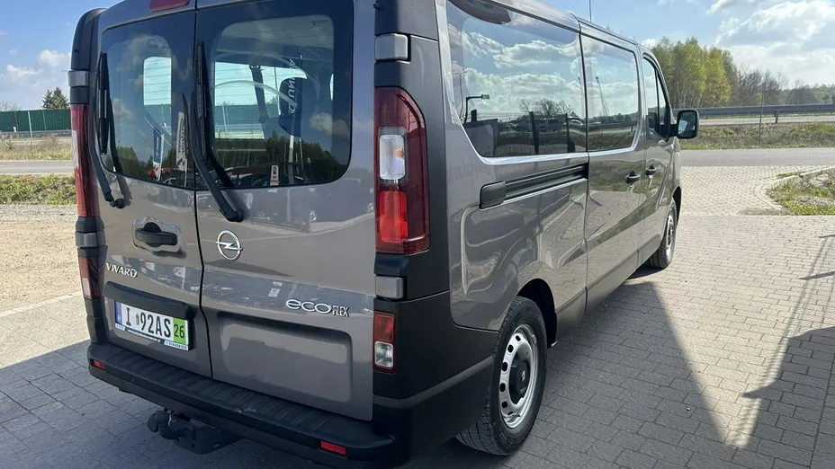 OPEL Vivaro -