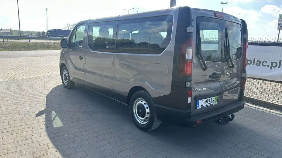 OPEL Vivaro -
