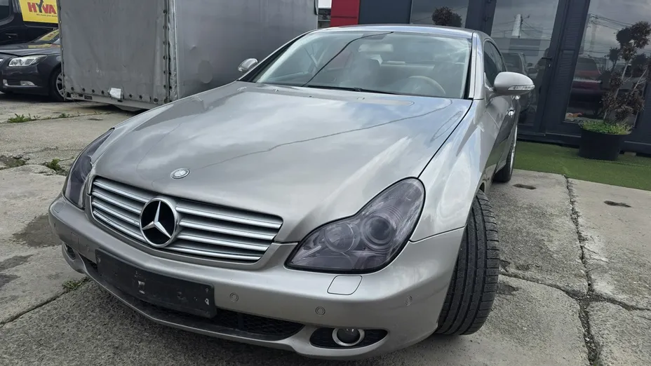 MERCEDES-BENZ CLS -