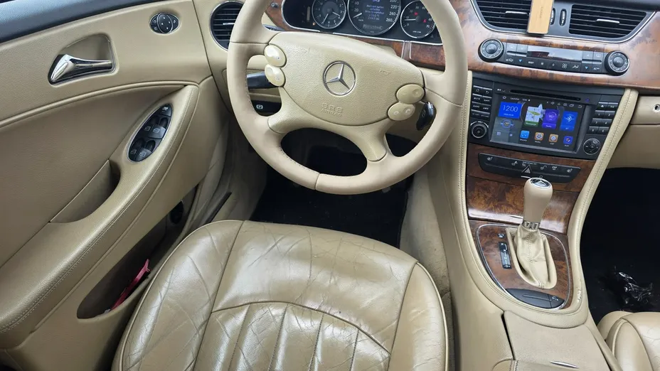 MERCEDES-BENZ CLS -