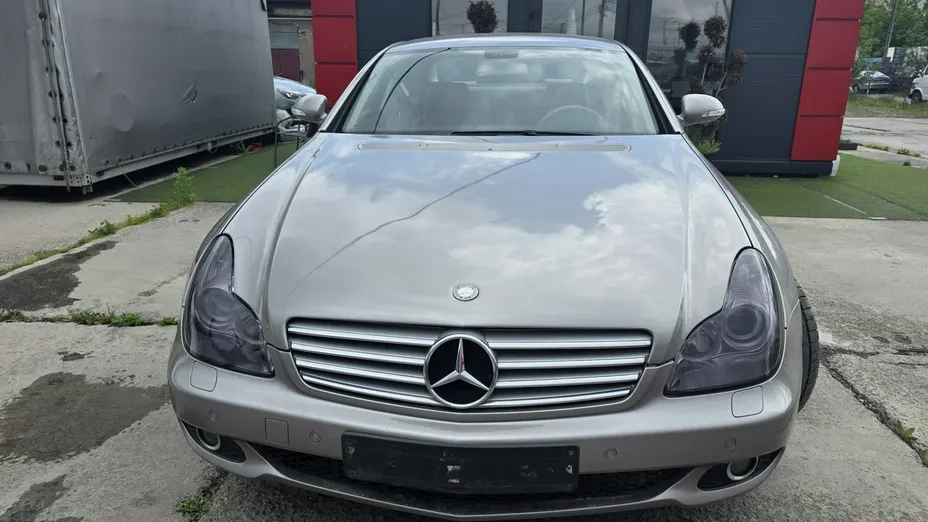 MERCEDES-BENZ CLS -
