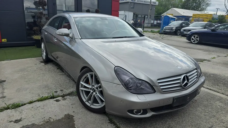 MERCEDES-BENZ CLS -