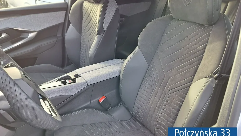 PEUGEOT 3008 -