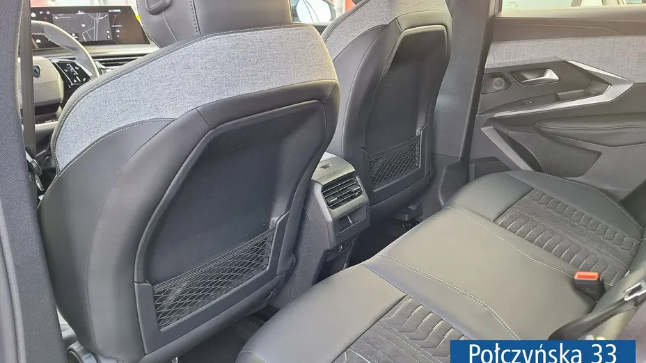 PEUGEOT 3008 -