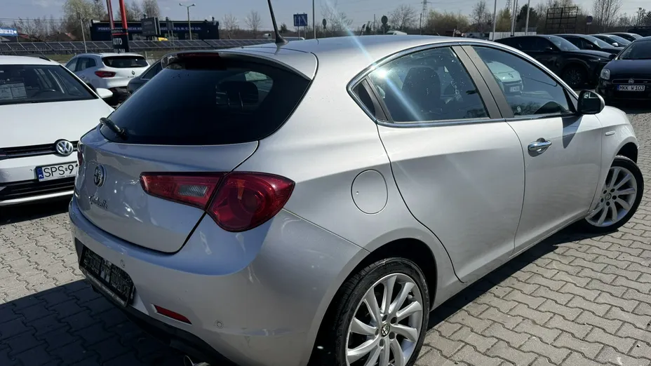 ALFA ROMEO Giulietta -