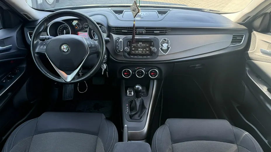 ALFA ROMEO Giulietta -