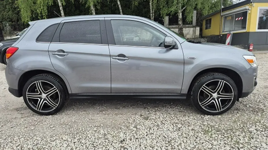 MITSUBISHI ASX -