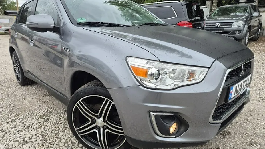 MITSUBISHI ASX -