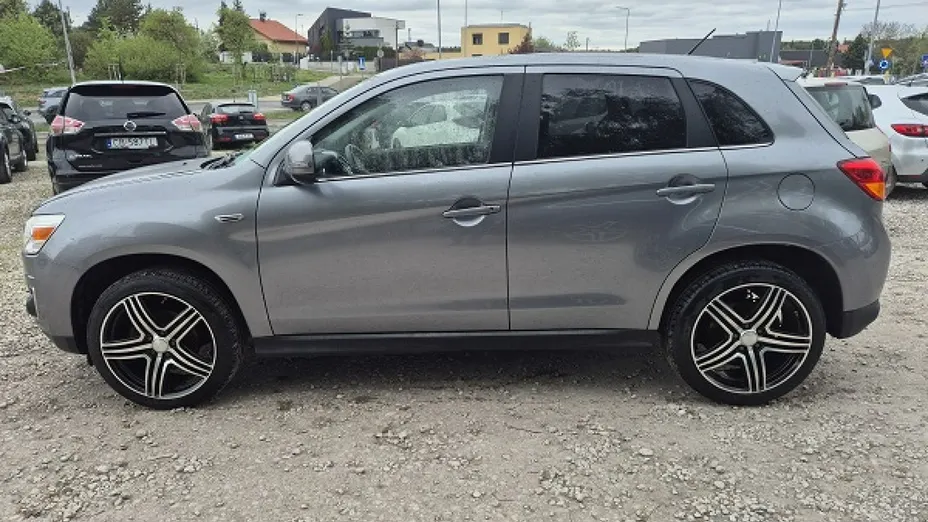 MITSUBISHI ASX -