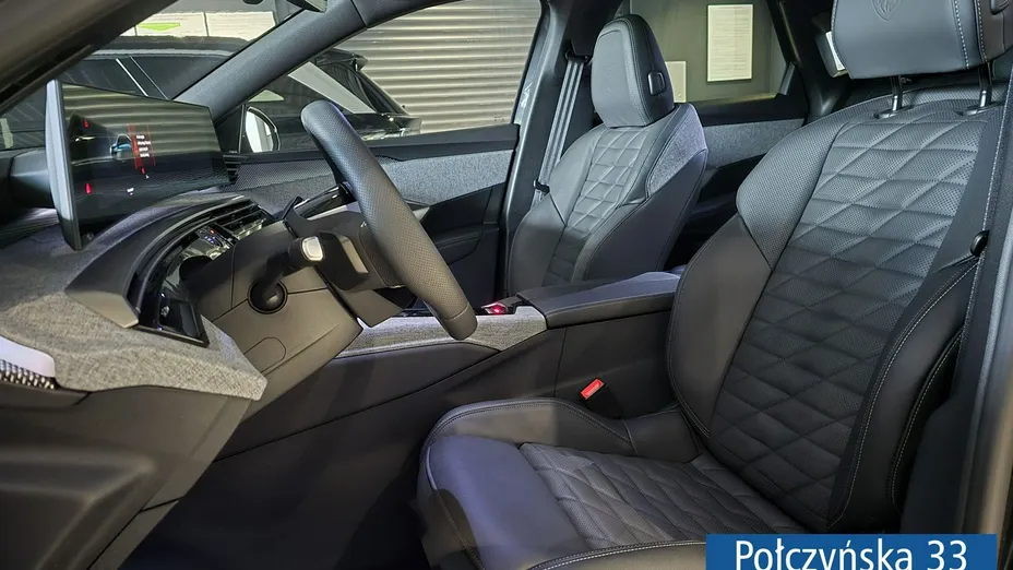 PEUGEOT 3008 -