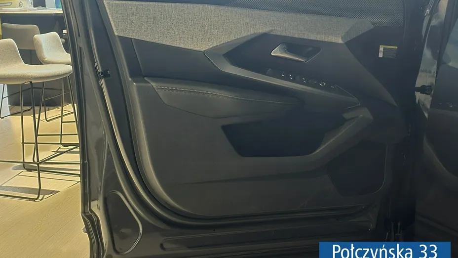 PEUGEOT 3008 -