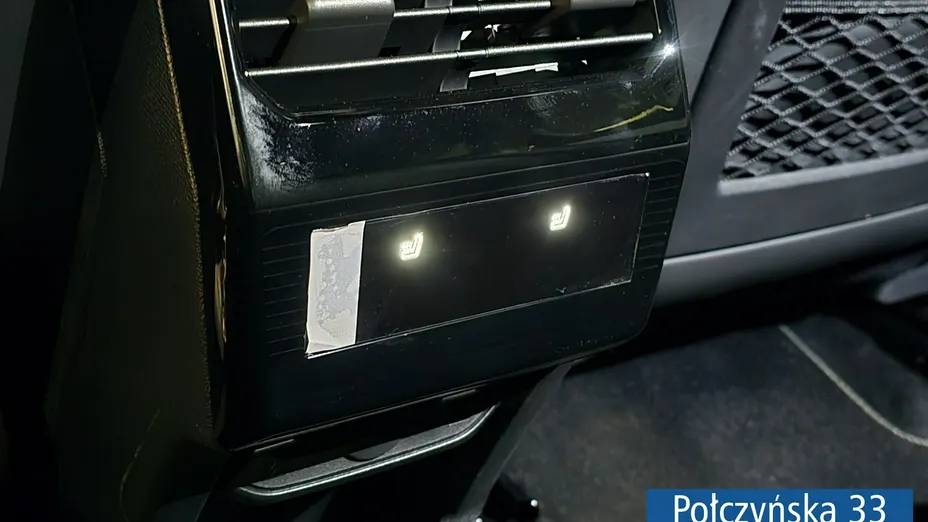 PEUGEOT 3008 -
