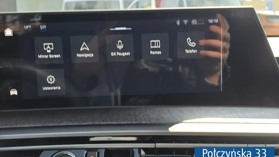 PEUGEOT 3008 -
