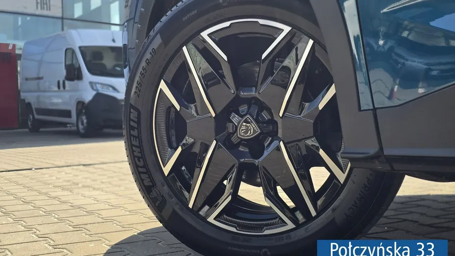 PEUGEOT 3008 -
