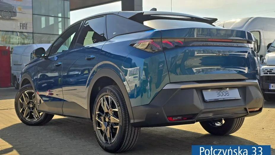 PEUGEOT 3008 -