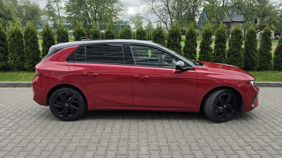 OPEL Astra -