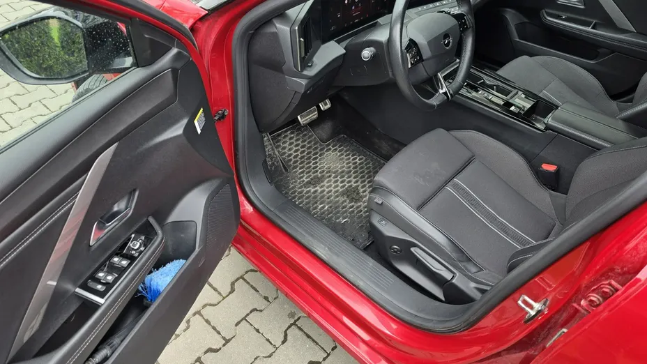 OPEL Astra -