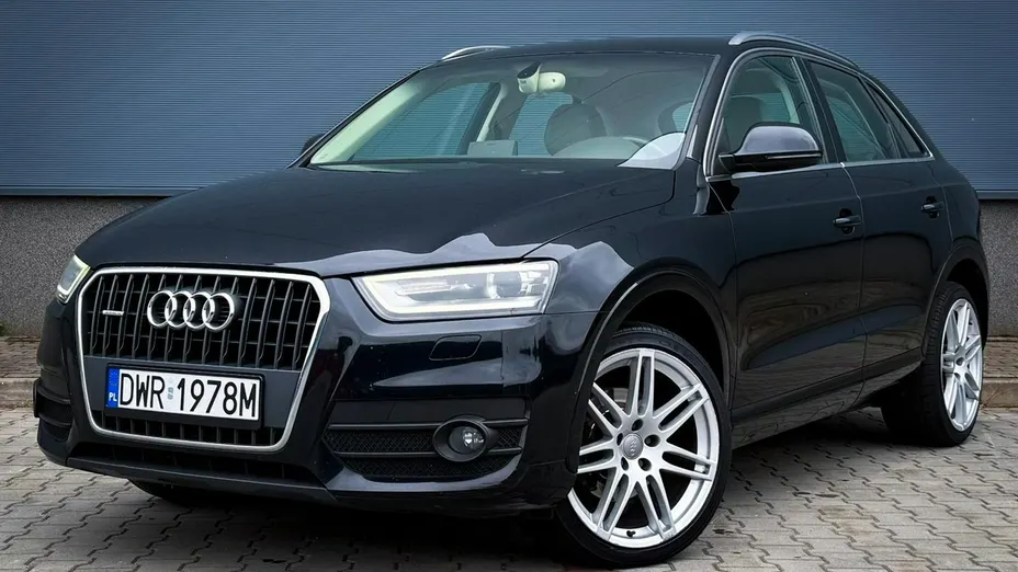 AUDI Q3 -