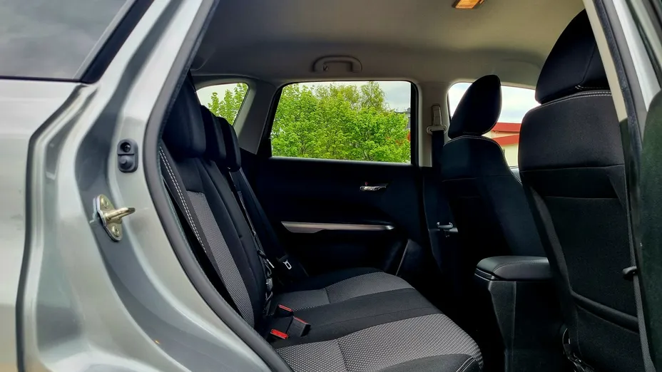 SUZUKI Vitara -