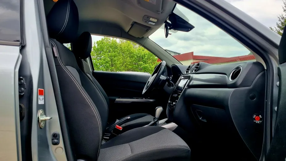 SUZUKI Vitara -