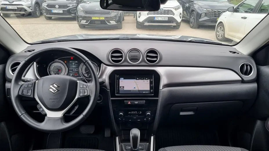 SUZUKI Vitara -