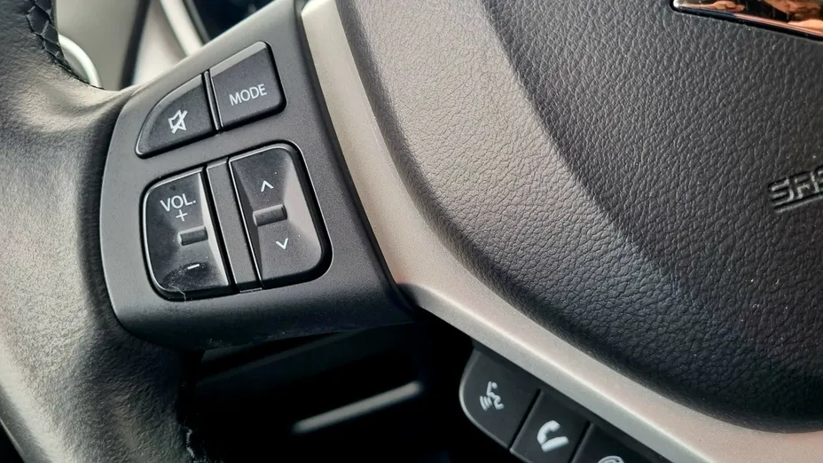 SUZUKI Vitara -