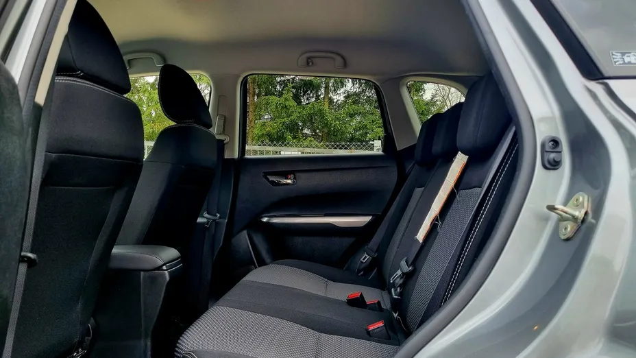 SUZUKI Vitara -