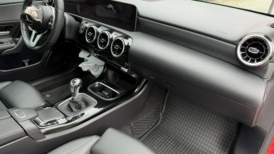MERCEDES-BENZ A Klasa -