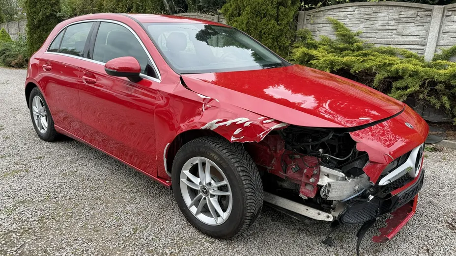 MERCEDES-BENZ A Klasa -