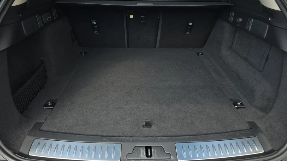 LAND ROVER Range Rover Velar -