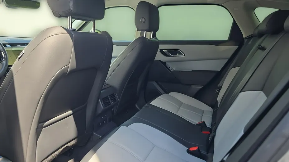 LAND ROVER Range Rover Velar -