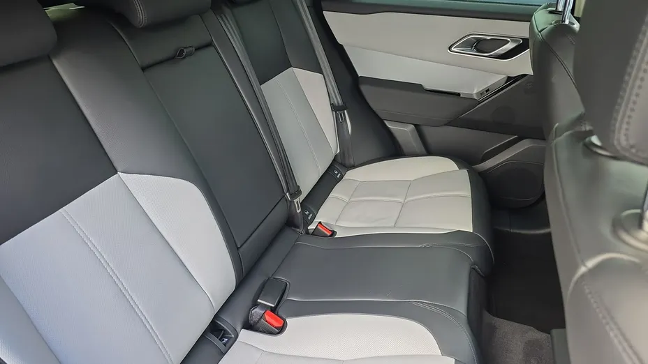LAND ROVER Range Rover Velar -