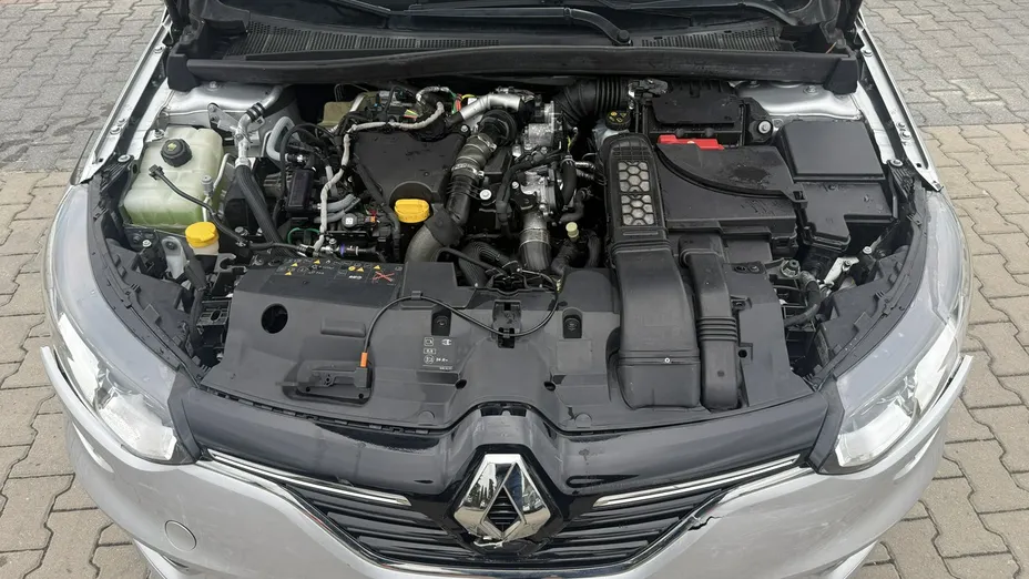 RENAULT Megane -