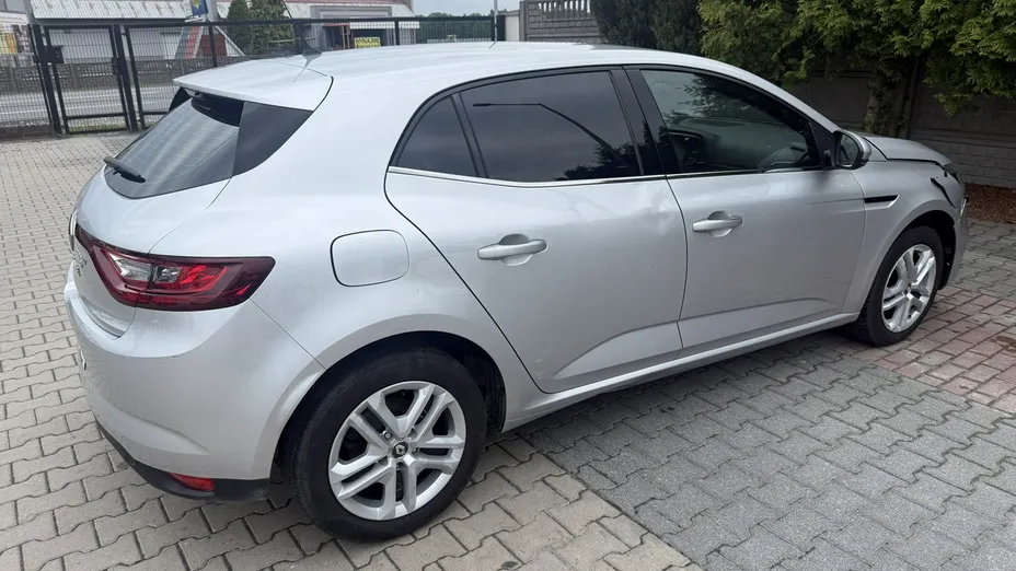 RENAULT Megane -