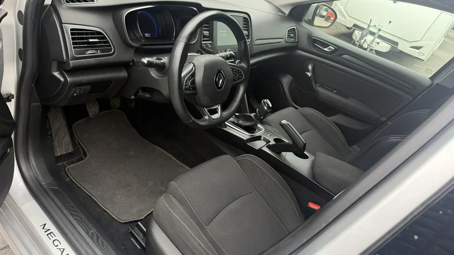 RENAULT Megane -