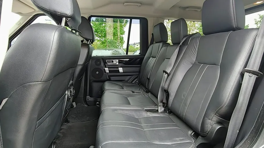 LAND ROVER Discovery -