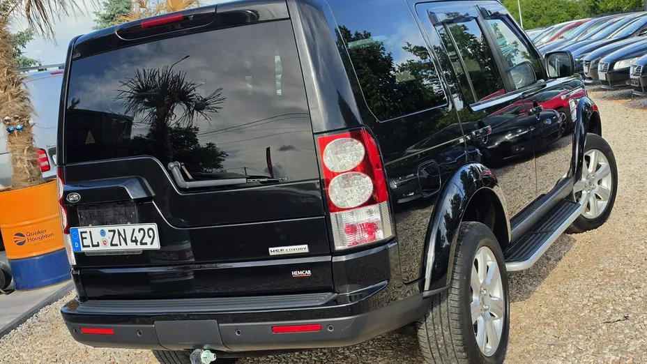 LAND ROVER Discovery -