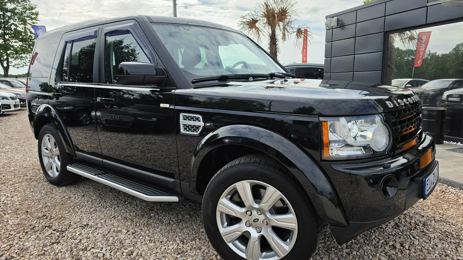 LAND ROVER Discovery -