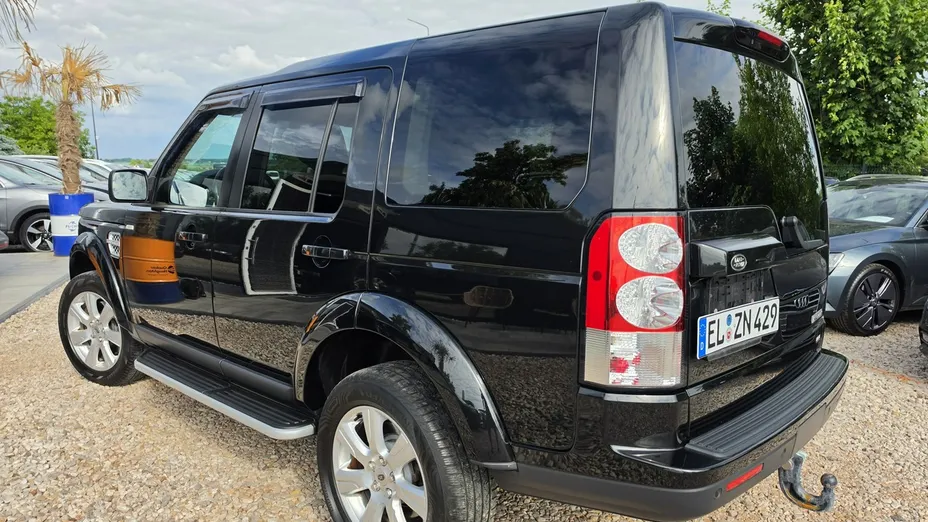 LAND ROVER Discovery -
