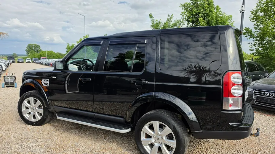 LAND ROVER Discovery -