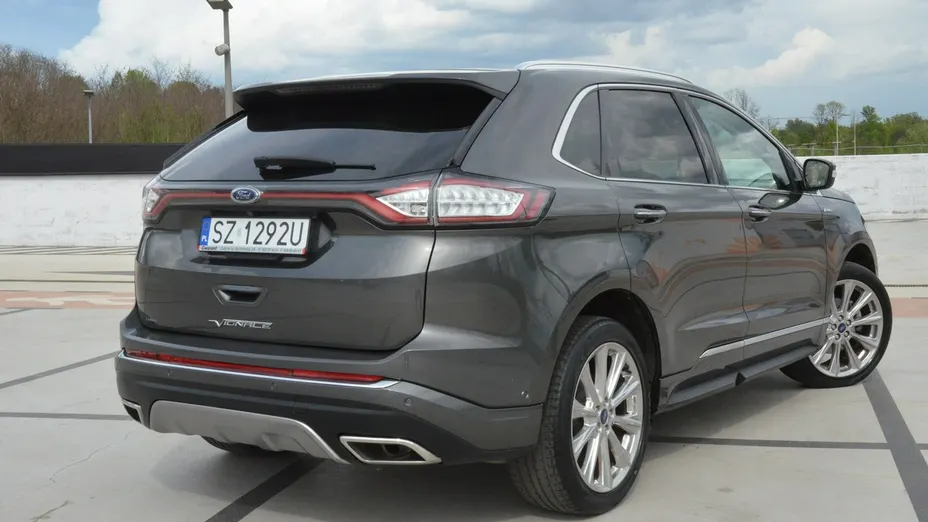 FORD Edge -