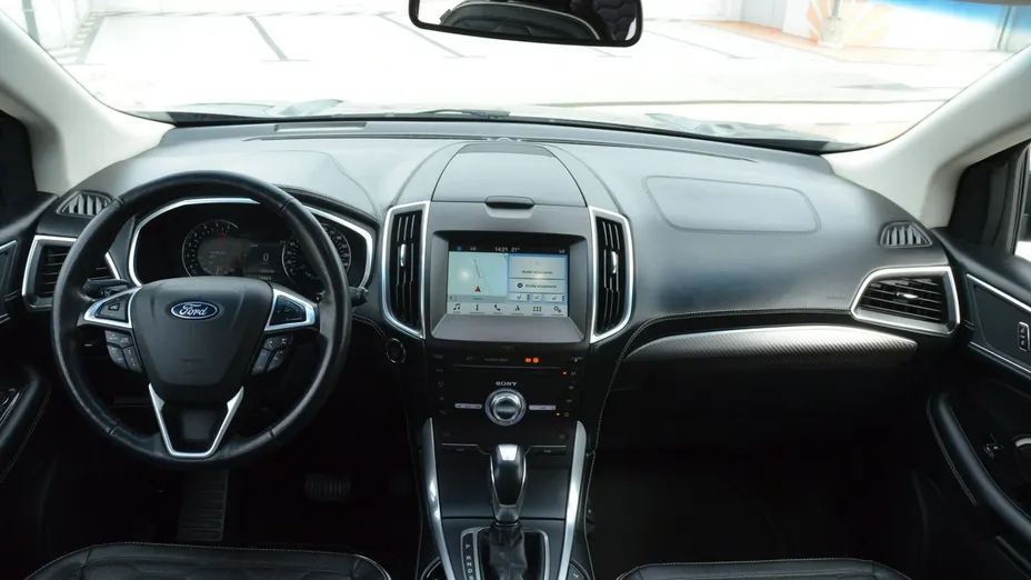 FORD Edge -