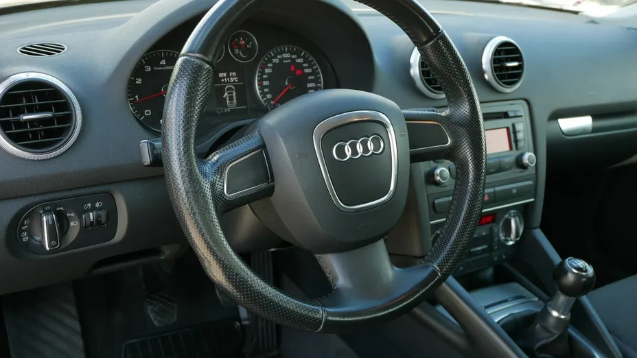 AUDI A3 -