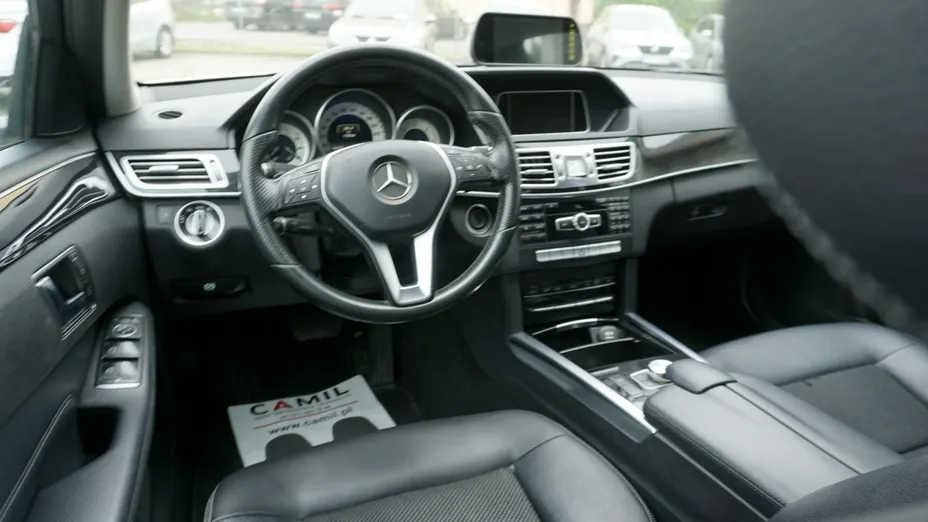 MERCEDES-BENZ E Klasa -