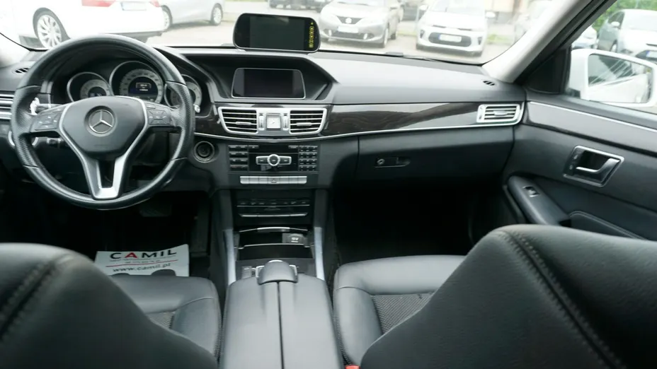 MERCEDES-BENZ E Klasa -