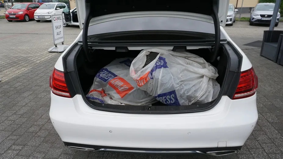MERCEDES-BENZ E Klasa -