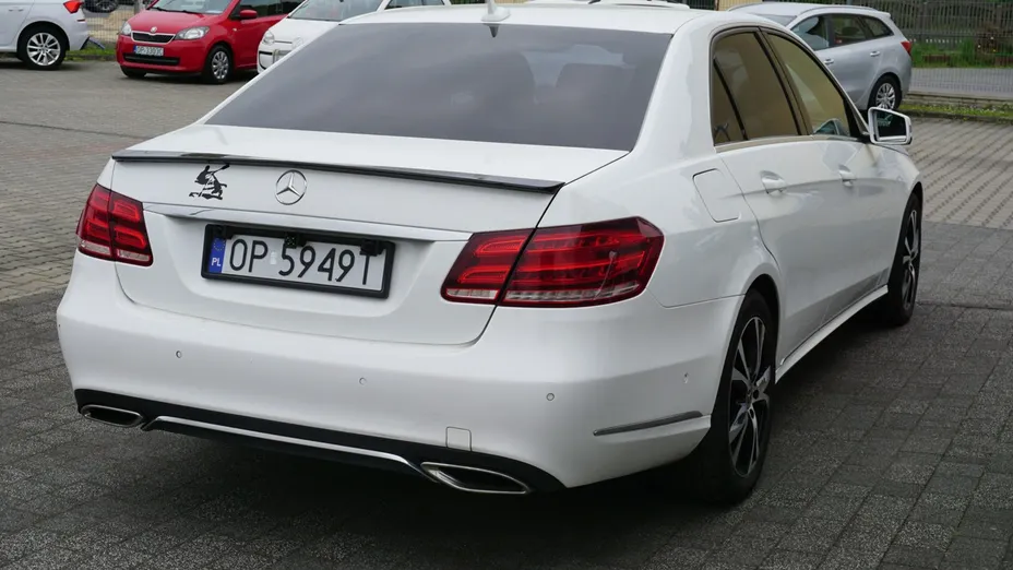 MERCEDES-BENZ E Klasa -