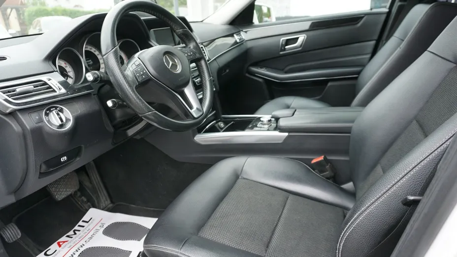 MERCEDES-BENZ E Klasa -